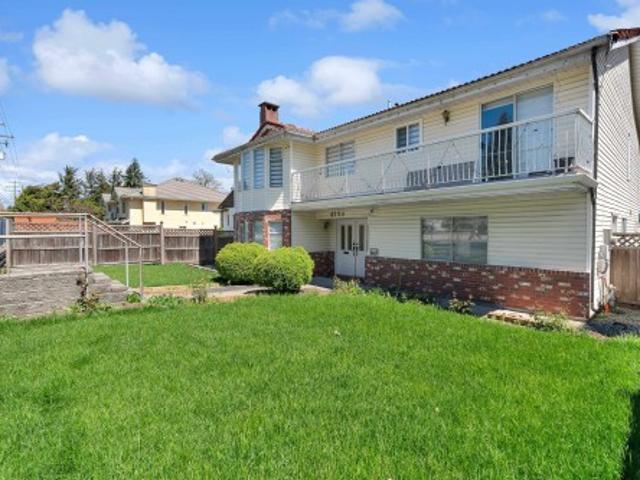 8724 Street, Surrey, BC, V3W 4G6 house for sale | Listing ID R3169 | Royal LePage