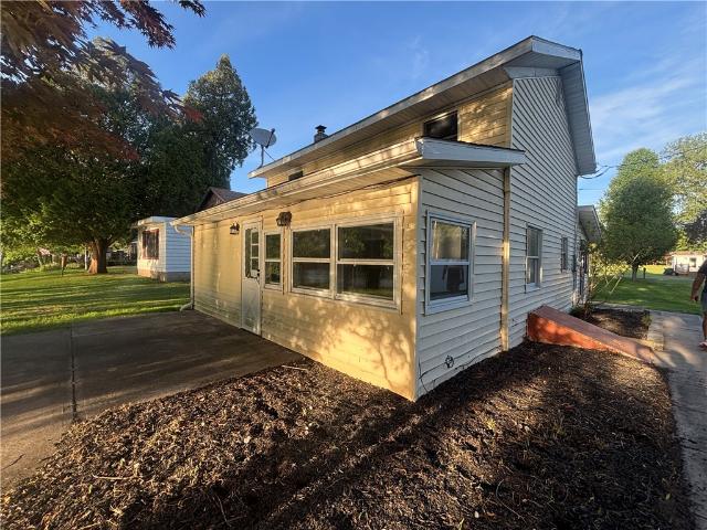 8727 Dwyer Road