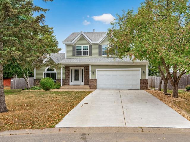 872 Winterberry Court
