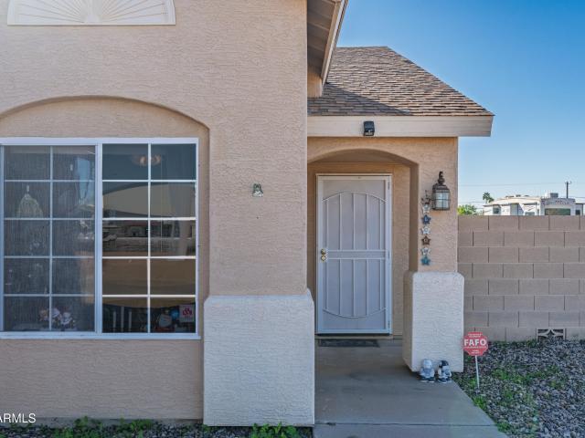 8735 w pineveta drive w