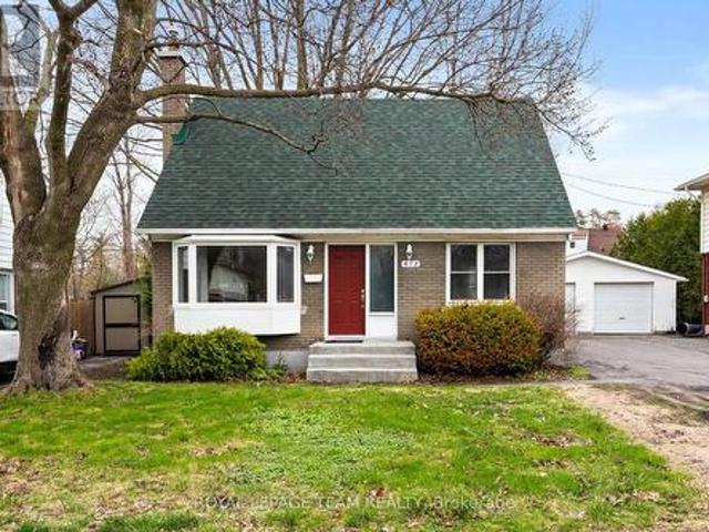 873 Smyth Road, Ottawa, ON, K1G 1P4 house for sale | Listing ID X13083 | Royal LePage