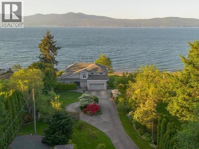 8745 Patricia Road, Powell River, BC, V8A 0H3 Luxury House for sale | Listing ID 19450 | Royal LePage Carriage Trade Luxury Properties