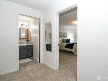 8747 Phinney Avenue N # 13