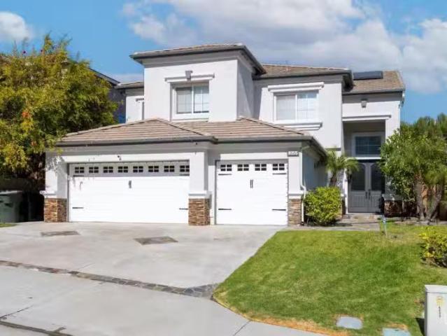 8755 E GARDEN VIEW DR, ANAHEIM, CA 92808