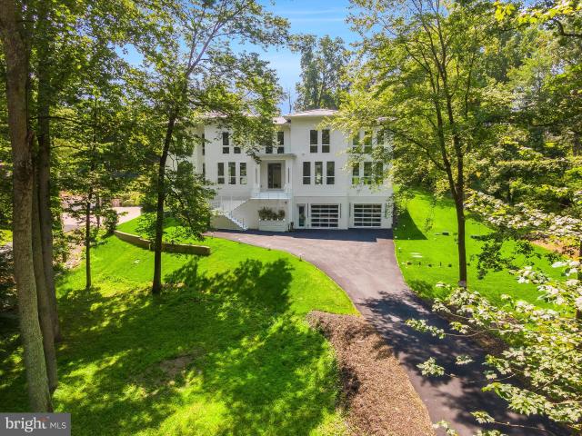8757 Brook Rd, McLean, VA 22102 | MLS #VAFX2283