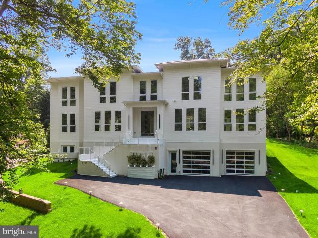 8757 Brook Road