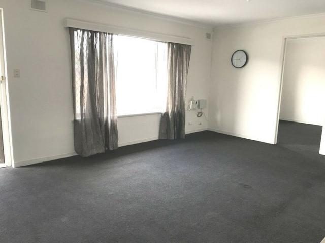 8/75 Churchill Road, Prospect