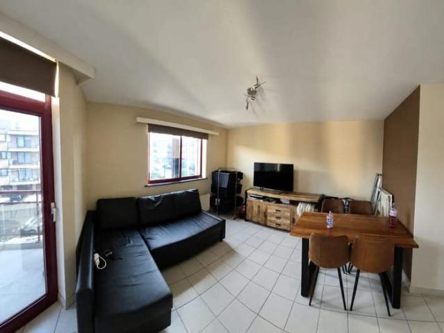 875 EURO + 75 Euro kosten, 1 Kamer appartement te huurWemmel