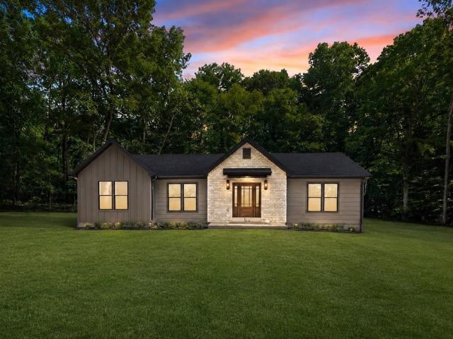 875 Little Leatherwood Rd