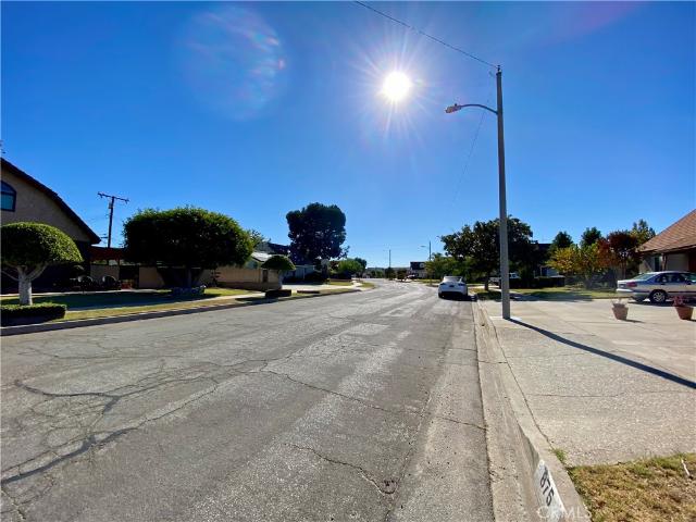 875 N Garsden