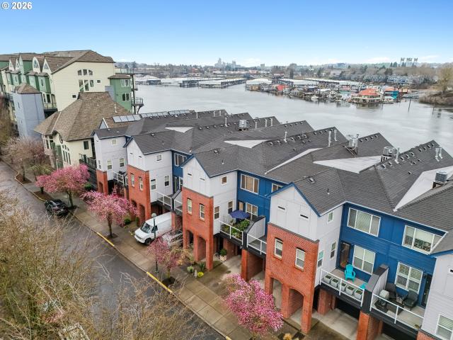 875 N Harbour Dr, Portland, OR 97217 | MLS #171429