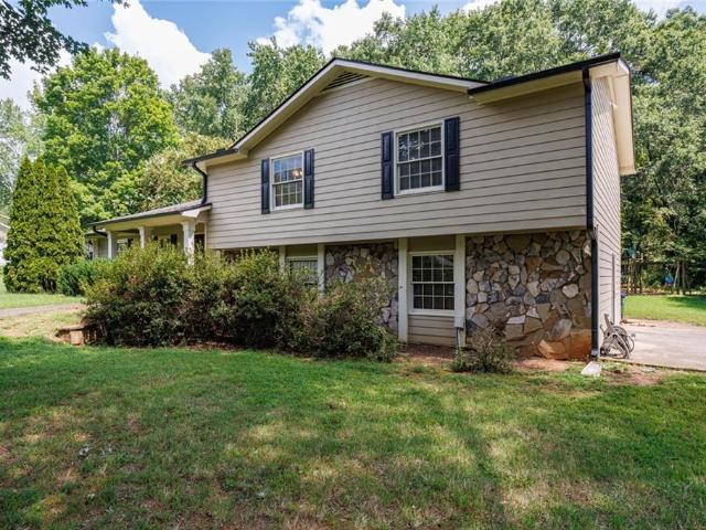 875 Windsor Trail