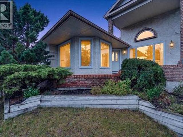 876 Shawnee Drive Sw, Calgary, AB, T2Y 1X3 house for sale | Listing ID A2336 | Royal LePage