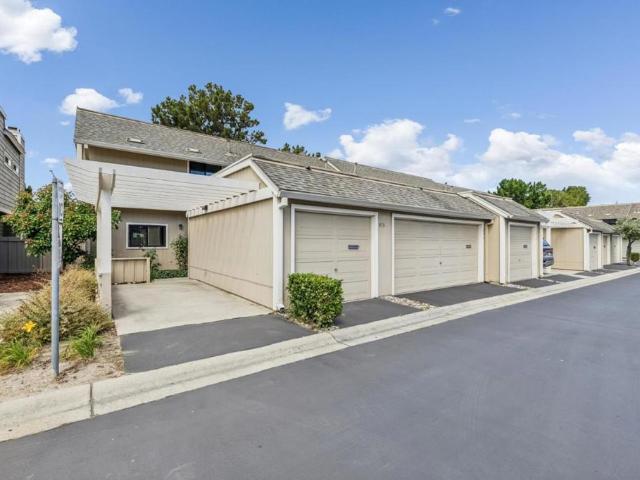 876 Ursa Lane
