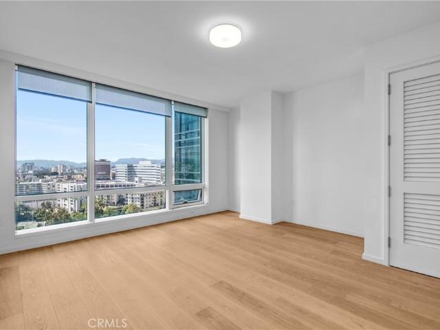 877 Francisco Street 1818