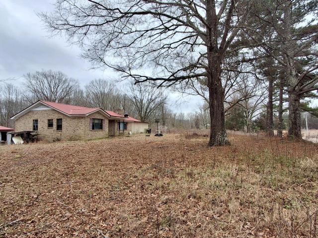 877 S Red Banks Road