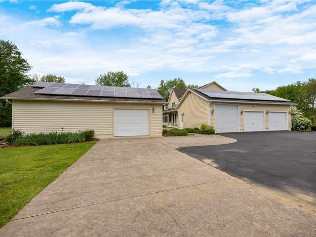 8785 Dinglehole Road