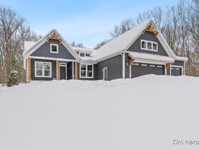 8780 Bentham Court NE, Rockford, USA, MI