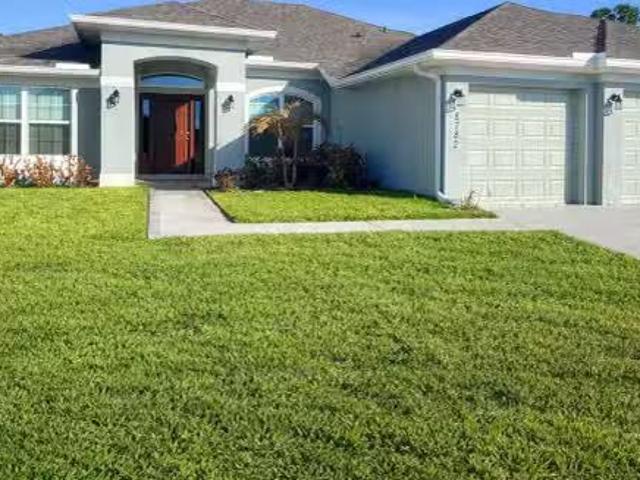 8782 Waterstone Blvd, Fort Pierce, FL 34951 MLS R11161947