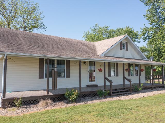 878 County Road 600 N
