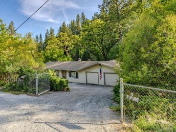 8792 Hidden Valley Rd, Mountain Ranch, CA 95246 | MLS #226048