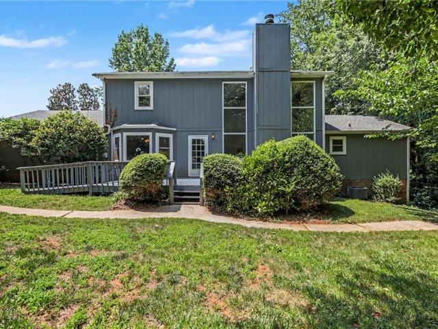 8805 Willowmede Drive