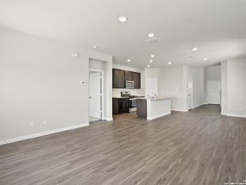 8806 Black Oak Dr, Elmendorf, TX 78112 | MLS #1882