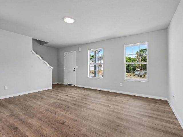 8807 Cowley Court