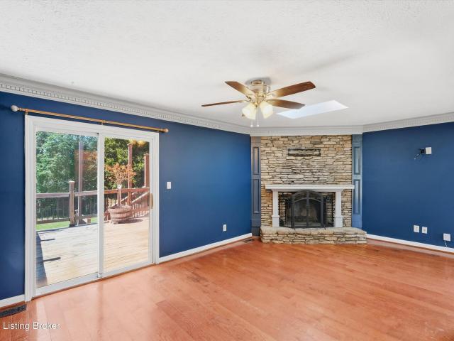 8808 Loch Lea Ln