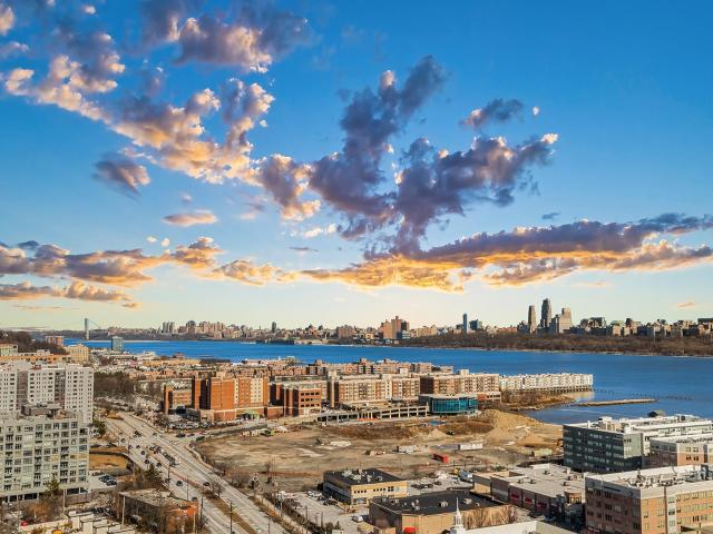 8800 Blvd East # 5E