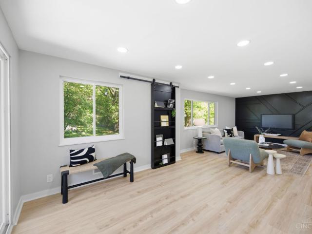 8801 Plainfield Road