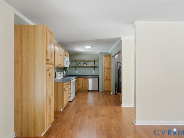 8802 King Drive