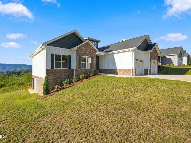 880 Granby Road