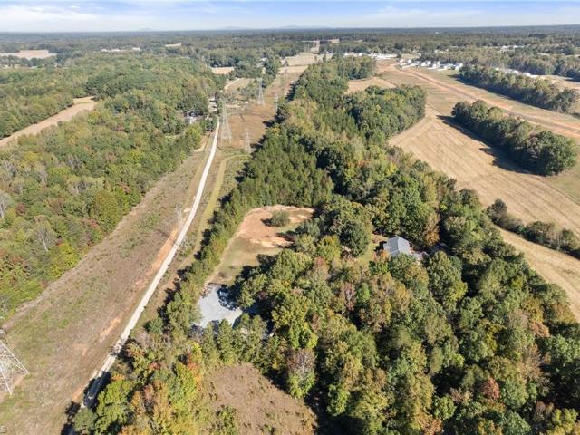 880 Dykers Creek Road