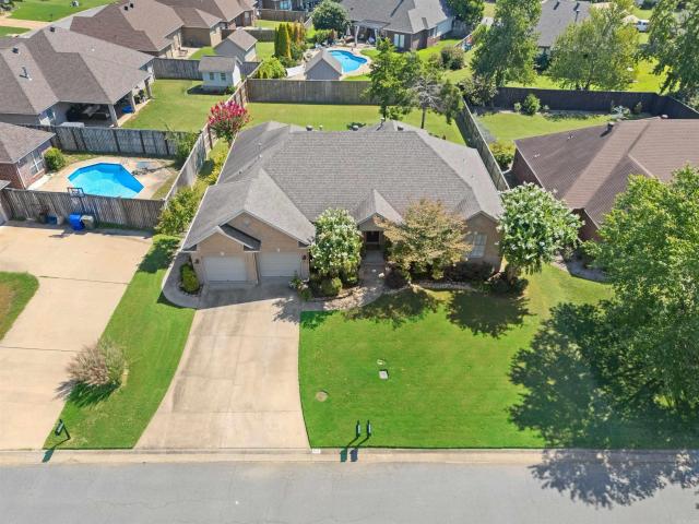 880 Nottingham Drive