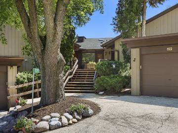 880 Windsor Dr, Unit J3