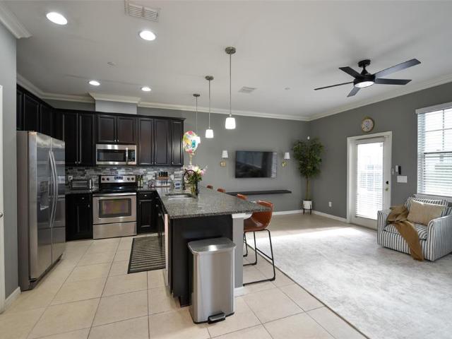 880 Taramundi Dr, Oviedo, FL 32765 | MLS #O6402