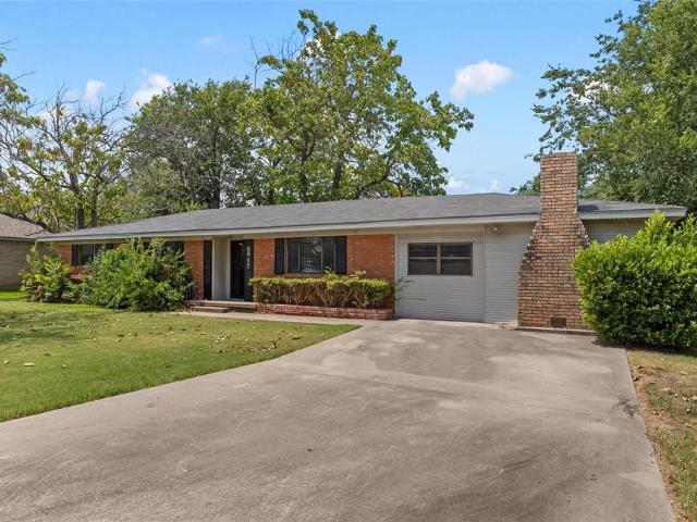 8817 Oakdale Drive