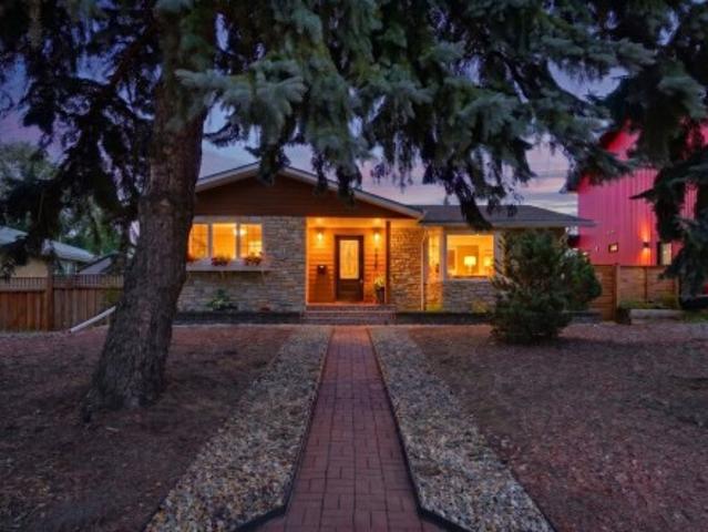 8819 Street Nw, Edmonton, AB, T5R 0M3 house for sale | Listing ID E4505 | Royal LePage