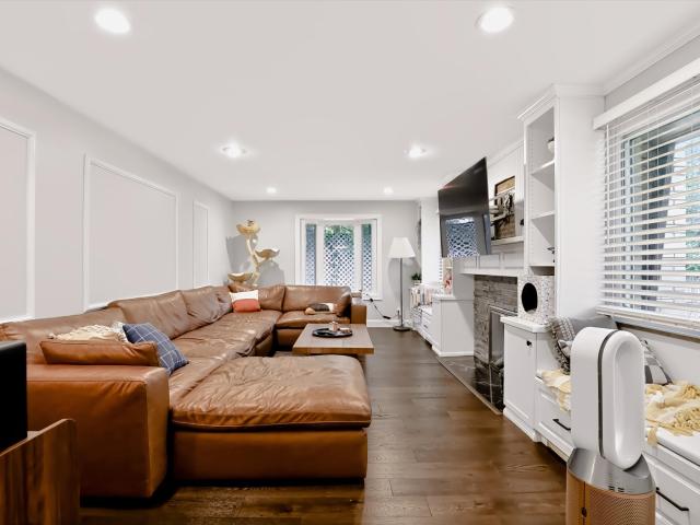 8824 Crestview Drive