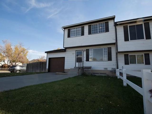 8827 S Pinion Ln, West Jordan, UT 84088