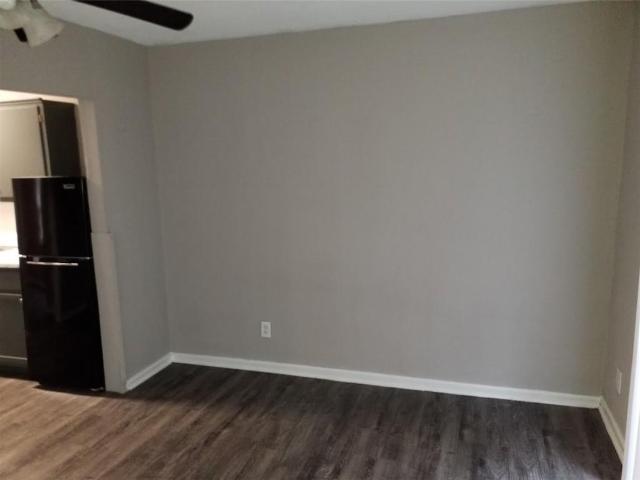 8828 N Main Street