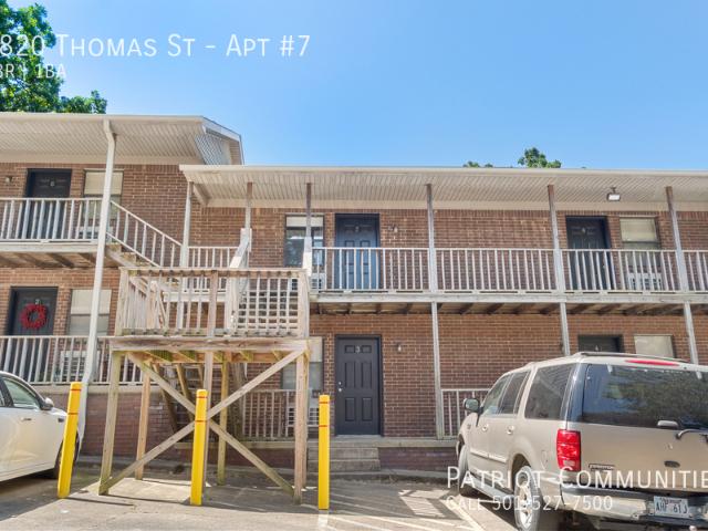 8820 Thomas St, 1 bed, 1 full bath