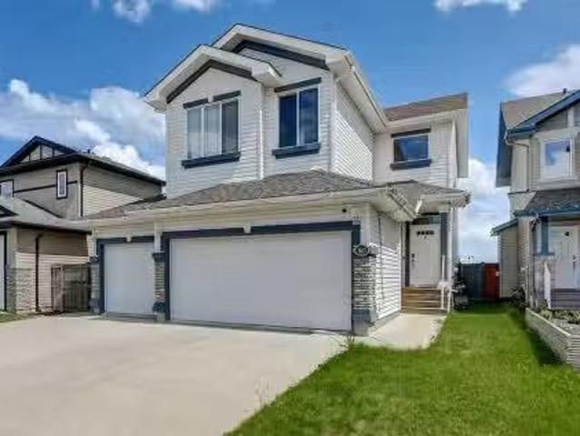 8821 88 Street, Grande Prairie, AB, T8X 0G9 house for sale.