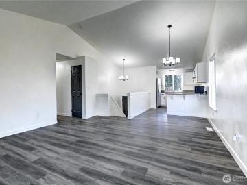 8823 18th Ave E, Tacoma, WA 98445 | MLS #2473