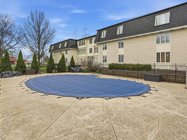 8831 Harrison Ave, Unit 202, Munster, IN 46321 | MLS #837219