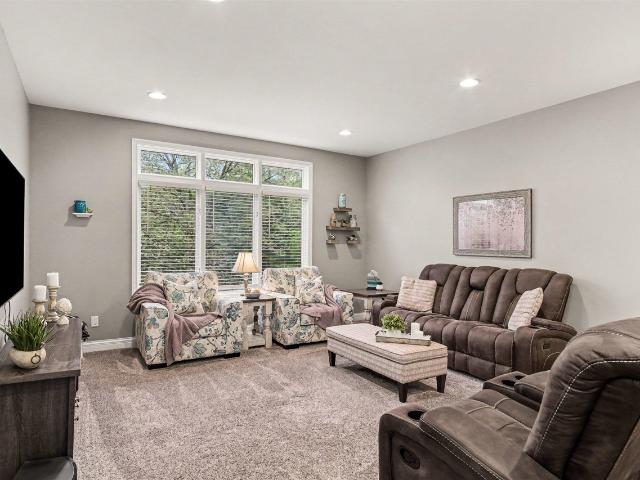 8833 Conifer Ridge Drive