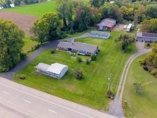 8842 S Susquehanna Trl