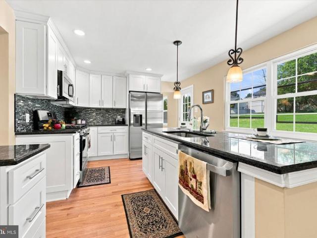884 Stirrup Lane