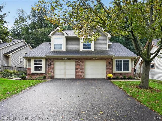 884 Whisperwood Trail